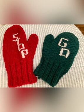 Vintage Children's Safety Mittens Hand-knitted Vibrant Red/Green